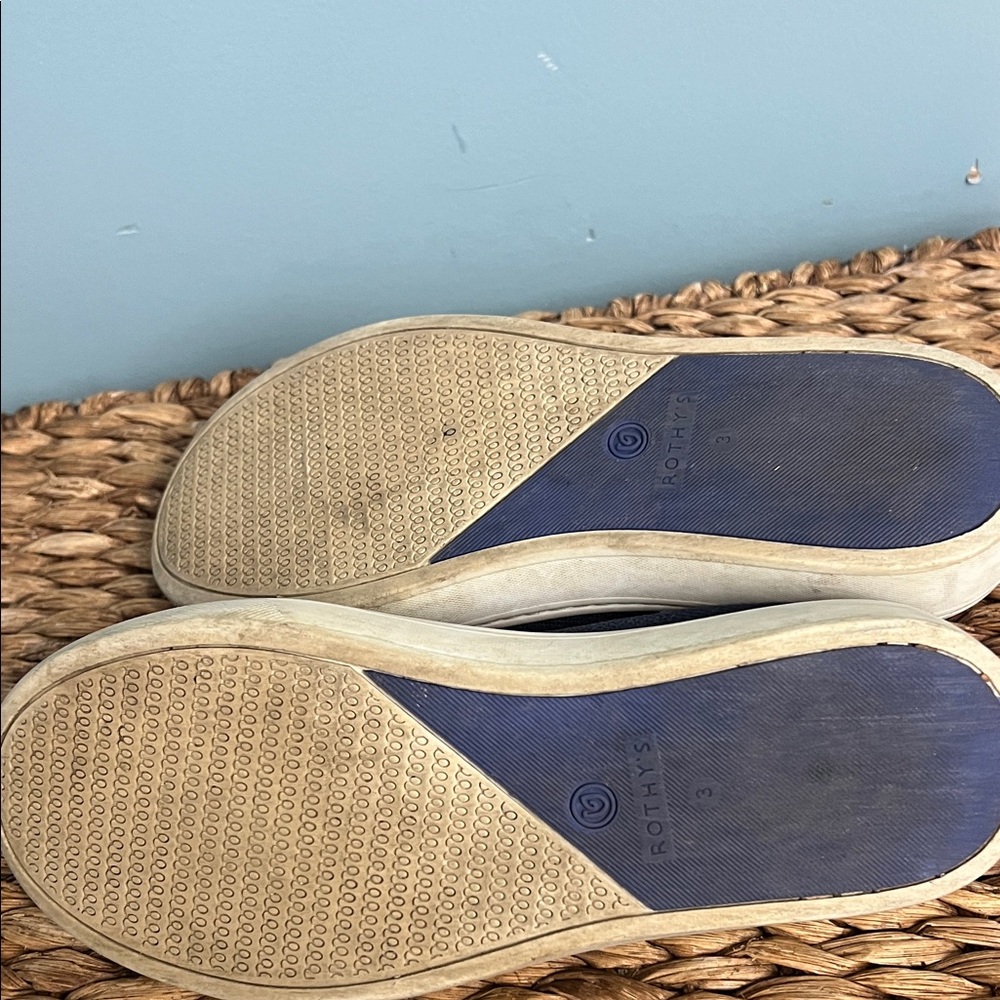 Rothy’s Kids Navy Slip-On Sneakers Rubber sole sz 3 - Picture 16 of 16